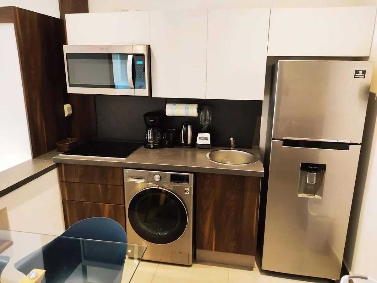 Beautiful Studio Close To The Beach, Fast Internet Playa del Carmen Mexico