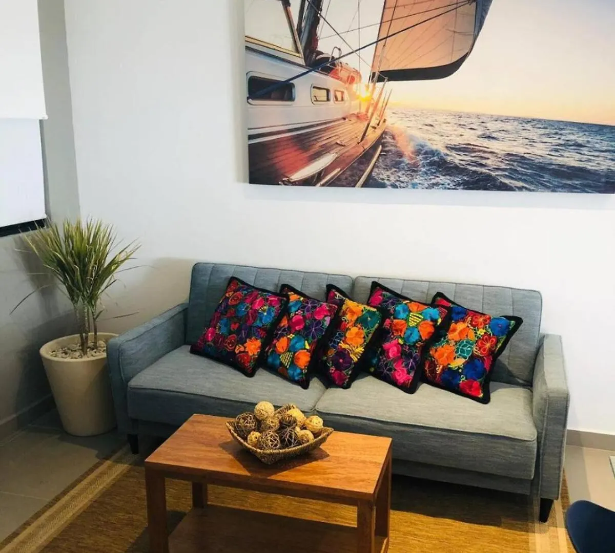 Beautiful Studio Close To The Beach, Fast Internet Playa del Carmen Mexico